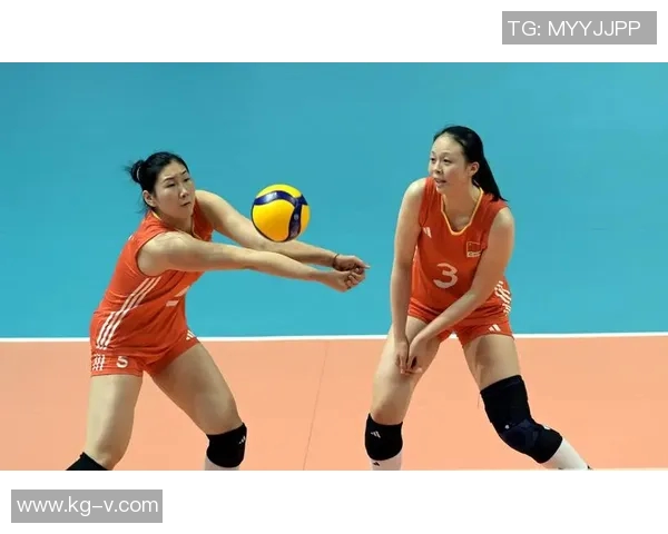 重庆排球队创新高排球配合排名引发热议展现团队实力与默契配合