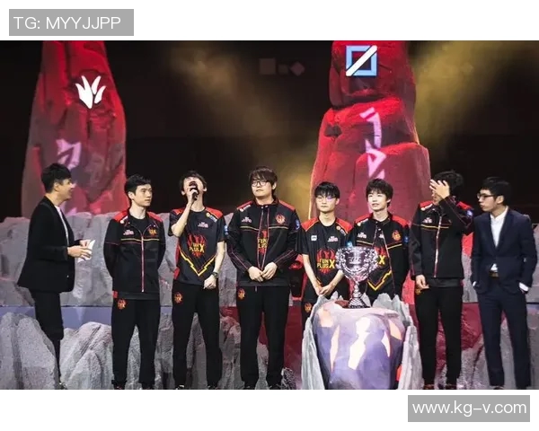 FPX战队在CSGO中的进攻战术解析与实战应用探讨