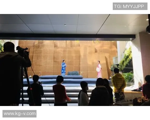 广州街舞队的蜕变之旅：从街头文化到专业舞台的真实记录